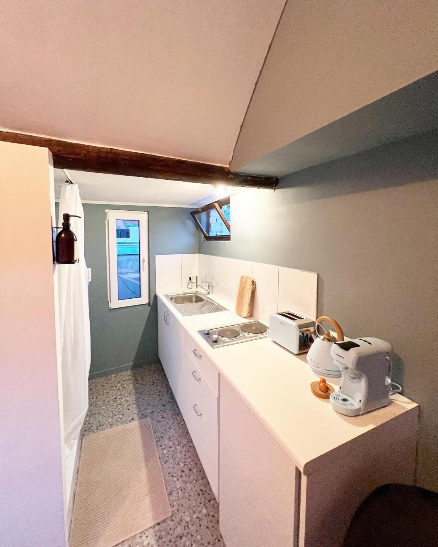 Antwerp Suites Екстериор снимка
